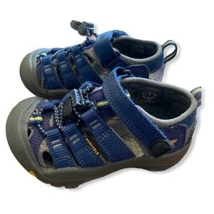 Keen Newport H2 Toddler Water Sandal size 8